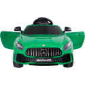 Véhicule électrique vert MERCEDES-BENZ AMG GT