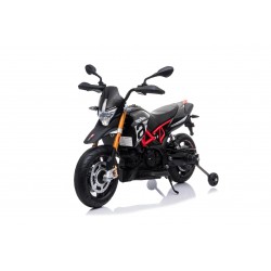 Moto électrique noir APRILIA DORSODURO 900