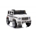 Véhicule électrique blanc MERCEDES BENZ G500